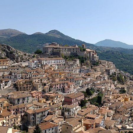 Muro Lucano Casa Degli Ulivi Con Parcheggio Privato 아파트 외부 사진