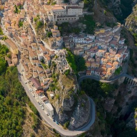 Muro Lucano Casa Degli Ulivi Con Parcheggio Privato 아파트 외부 사진