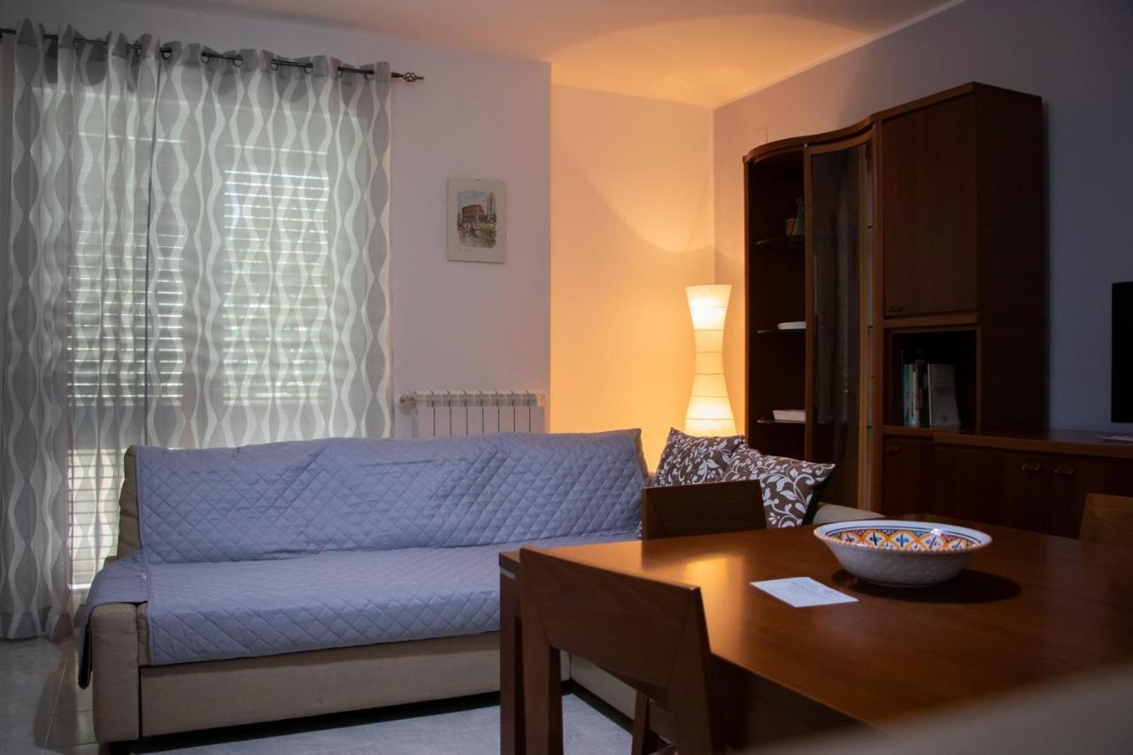 Muro Lucano Casa Degli Ulivi Con Parcheggio Privato 아파트 외부 사진