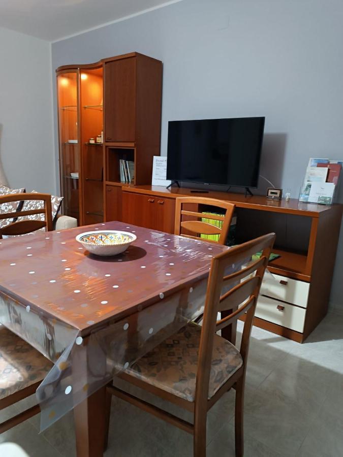 Muro Lucano Casa Degli Ulivi Con Parcheggio Privato 아파트 외부 사진